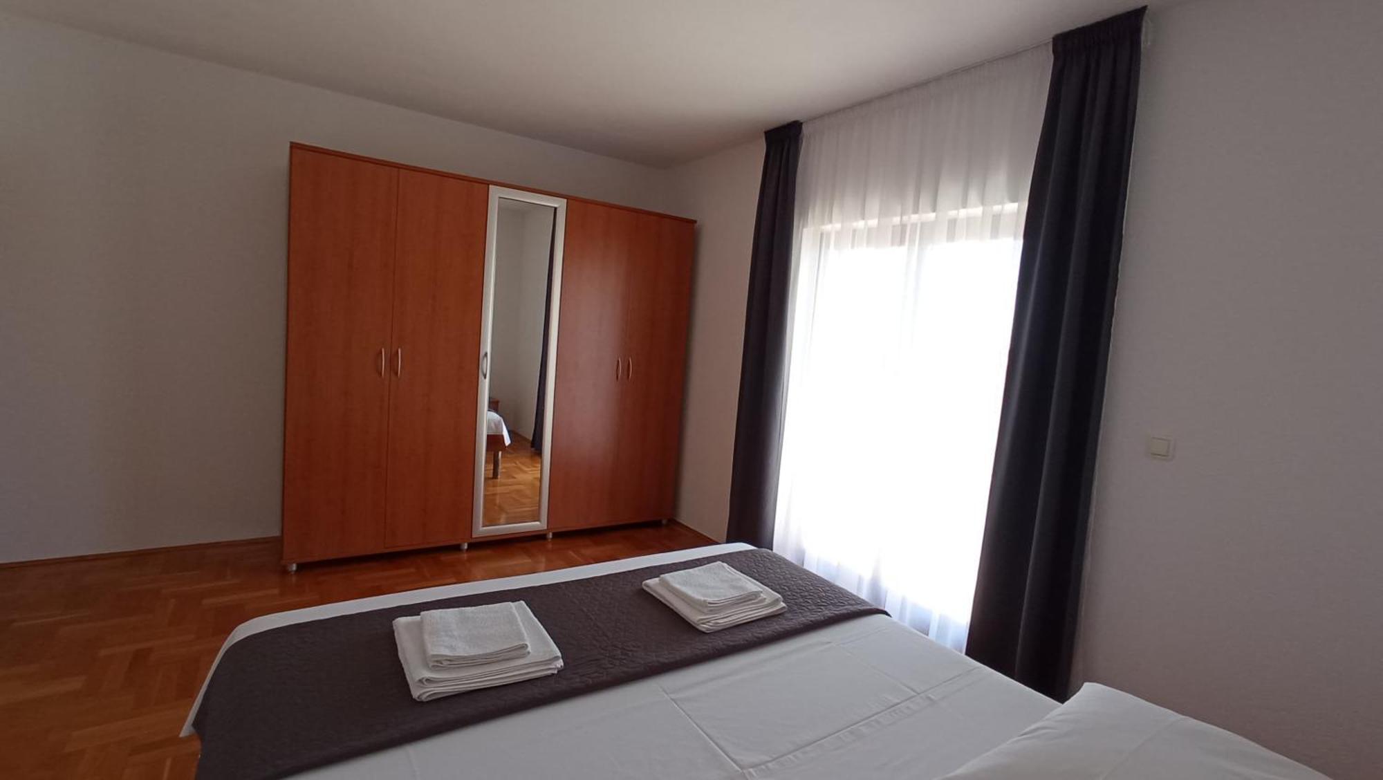 Apartmani Ferdi Trogir Exterior photo